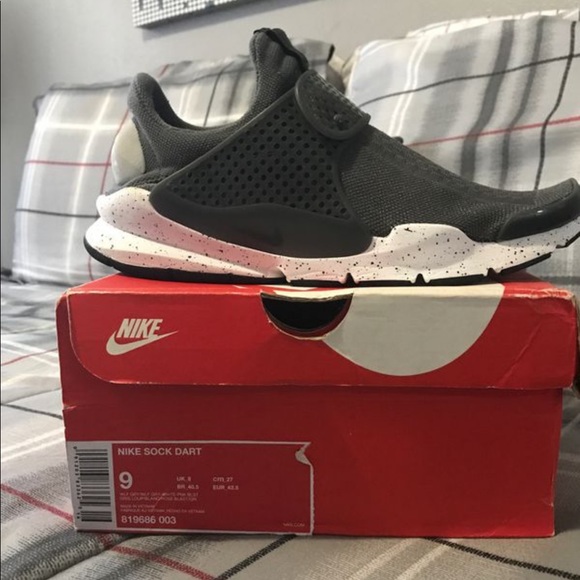 Nike Shoes | Nike Sock Dart Size 9 